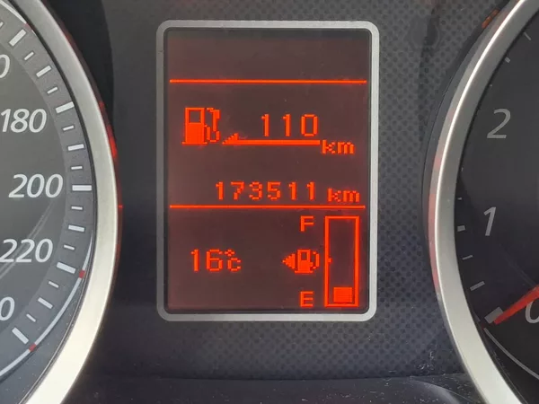 Mitsubishi Lancer 1.8i 105kW - foto 15