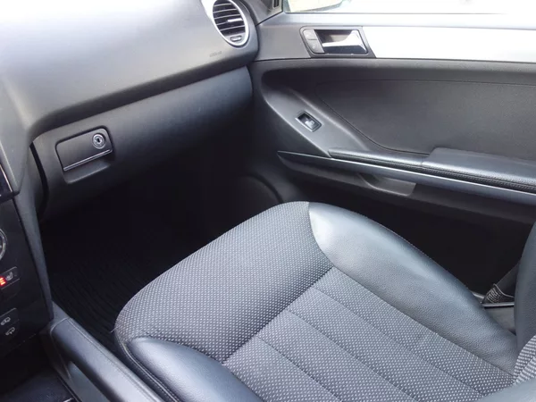 Mercedes-Benz Třídy M ML 320CDI 165kW 4MATIC - foto 12