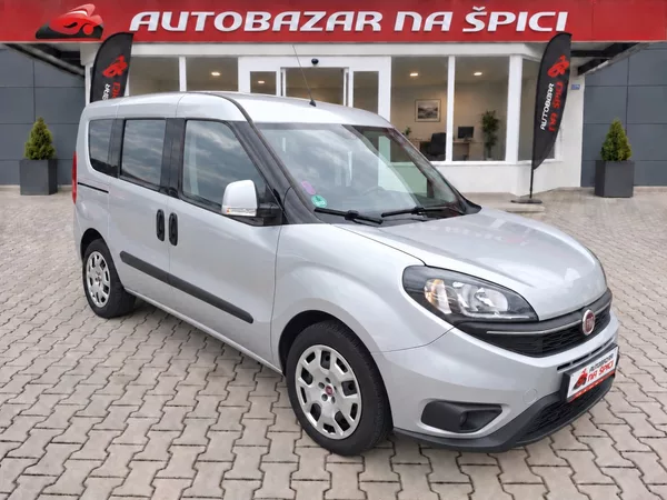 Fiat Dobló 1.6M-JET 77kW -1.MAJ.-DPH - foto 2