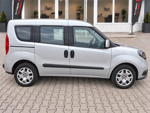 Fiat Dobló 1.6M-JET 77kW -1.MAJ.-DPH - foto 9