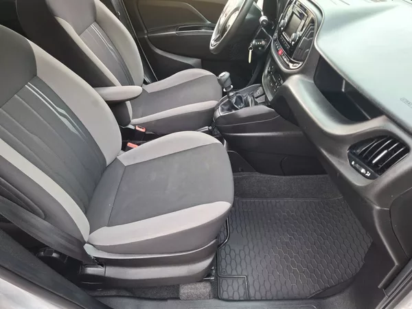 Fiat Dobló 1.6M-JET 77kW -1.MAJ.-DPH - foto 19