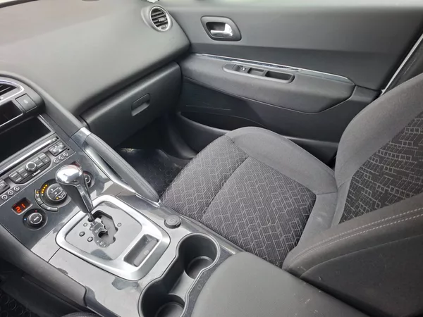 Peugeot 3008 1.6HDI 80kW AUT -SERVISOVÁNO! - foto 14