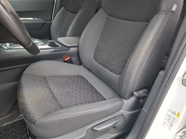 Peugeot 3008 1.6HDI 80kW AUT -SERVISOVÁNO! - foto 18