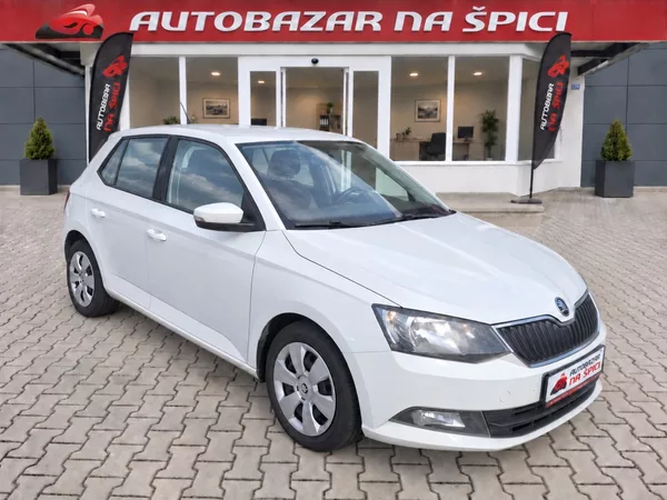 Škoda Fabia 1.2TSI 66kW -1.MAJITEL - foto 2