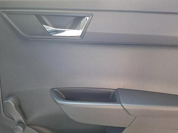 Škoda Fabia 1.2TSI 66kW -1.MAJITEL - foto 26