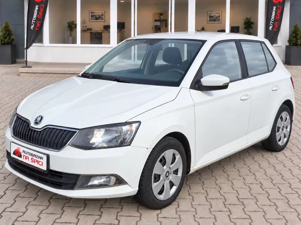 Škoda Fabia 1.2TSI 66kW -1.MAJITEL - foto 4