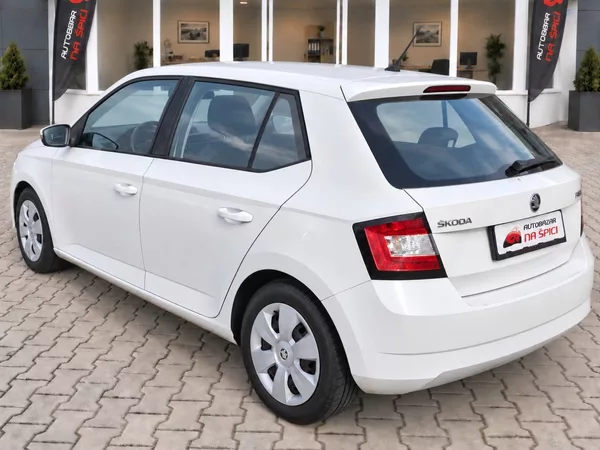 Škoda Fabia 1.2TSI 66kW -1.MAJITEL - foto 6