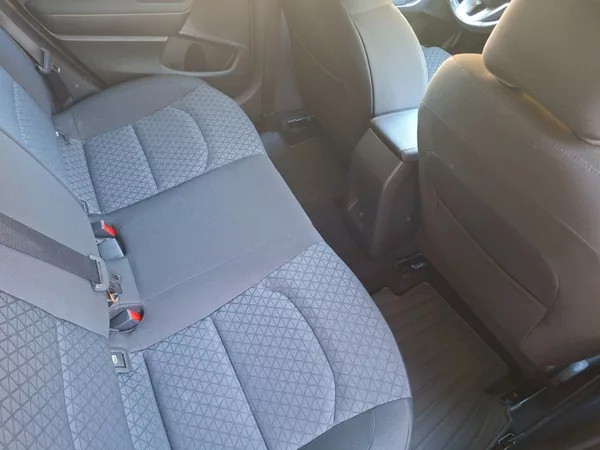 Kia Ceed 1.5T-GDI 118kW -1.MAJITEL - foto 25