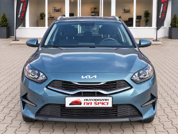 Kia Ceed 1.5T-GDI 118kW -1.MAJITEL - foto 3