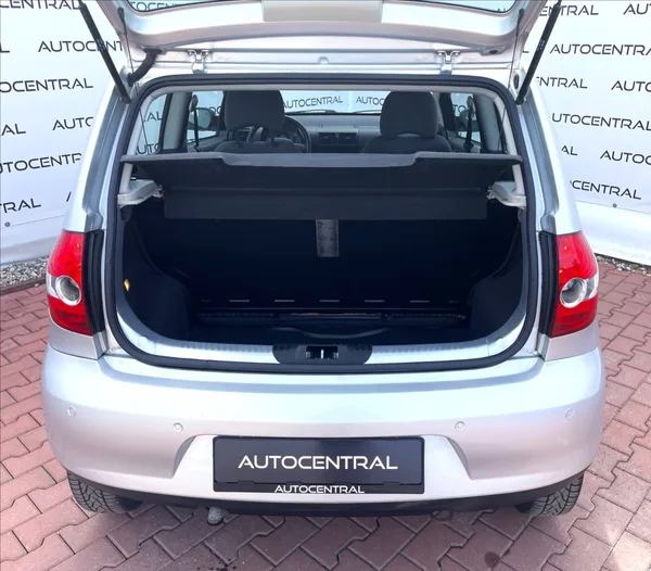Volkswagen Fox 1,4 Basis75 55kw servis - foto 10