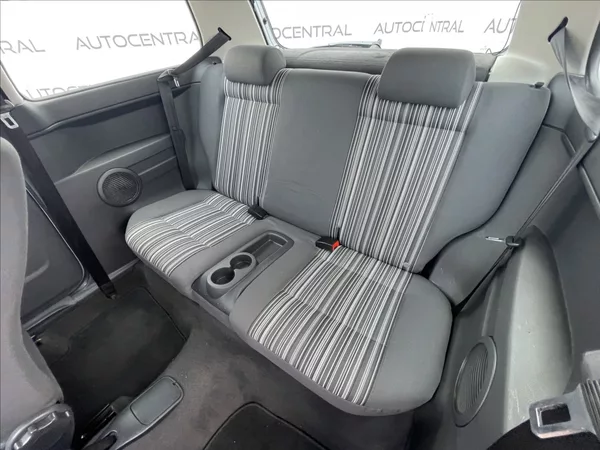 Volkswagen Fox 1,4 Basis75 55kw servis - foto 20
