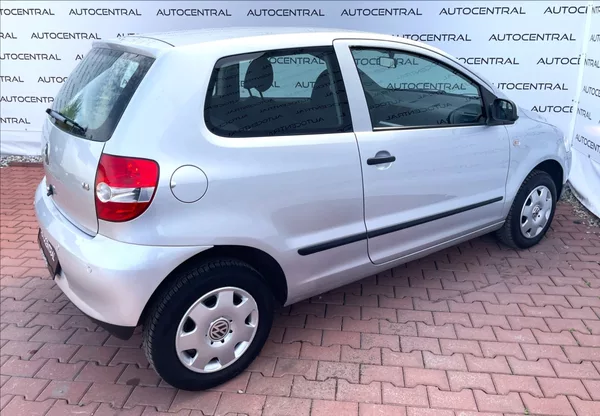 Volkswagen Fox 1,4 Basis75 55kw servis - foto 4