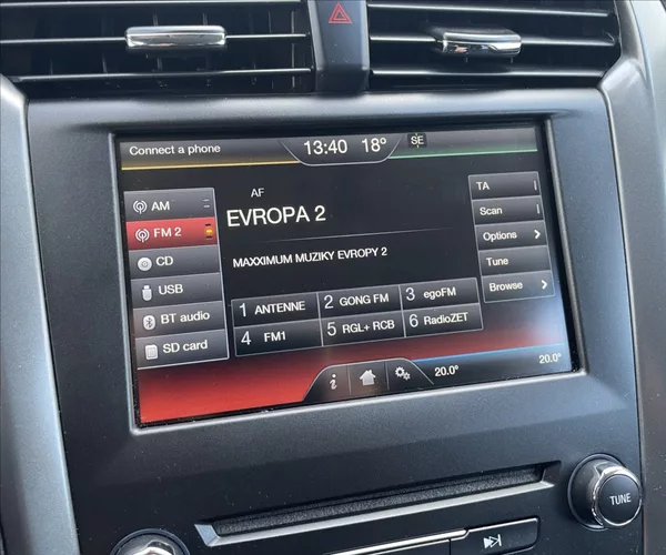 Ford Mondeo 2,0 TDCi,110kW,TITANIUM,serv.k - foto 17