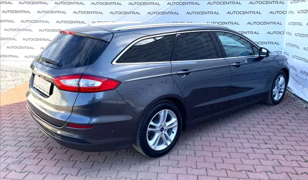 Ford Mondeo 2,0 TDCi,110kW,TITANIUM,serv.k - foto 4