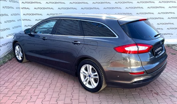 Ford Mondeo 2,0 TDCi,110kW,TITANIUM,serv.k - foto 6