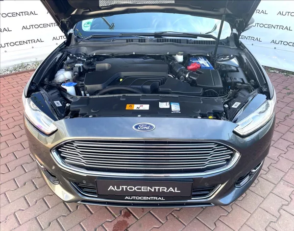 Ford Mondeo 2,0 TDCi,110kW,TITANIUM,serv.k - foto 8