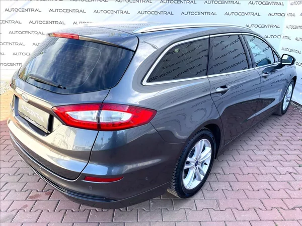 Ford Mondeo 2,0 TDCi,110kW,TITANIUM,serv.k - foto 9