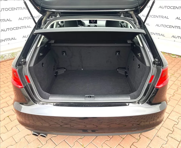Audi A3 1,4 TFSI S-line 90kw, Navi , - foto 10