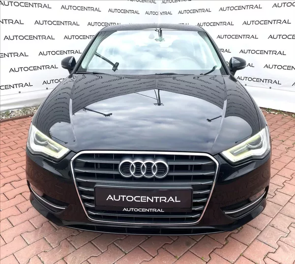 Audi A3 1,4 TFSI S-line 90kw, Navi , - foto 2