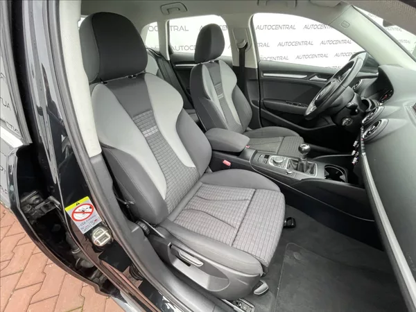Audi A3 1,4 TFSI S-line 90kw, Navi , - foto 22
