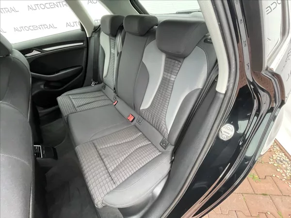 Audi A3 1,4 TFSI S-line 90kw, Navi , - foto 24
