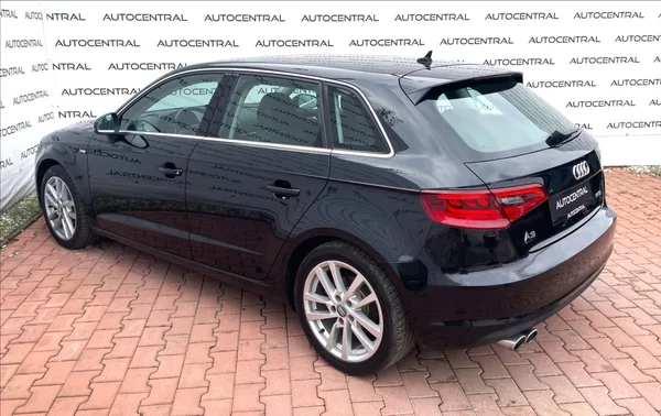 Audi A3 1,4 TFSI S-line 90kw, Navi , - foto 6