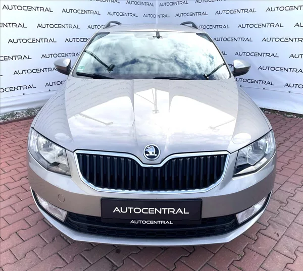 Škoda Octavia 1,2 TSI 81kw 111t.km 1.majitel - foto 2
