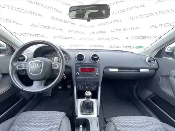 Audi A3 1,2 TFSI Sportback 77kw servis - foto 17