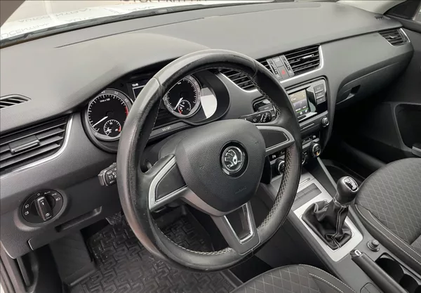Škoda Octavia 1,2 TSI Edition 81kw 113t.km s - foto 12