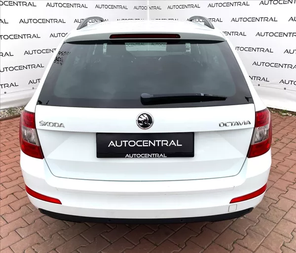 Škoda Octavia 1,2 TSI Edition 81kw 113t.km s - foto 5