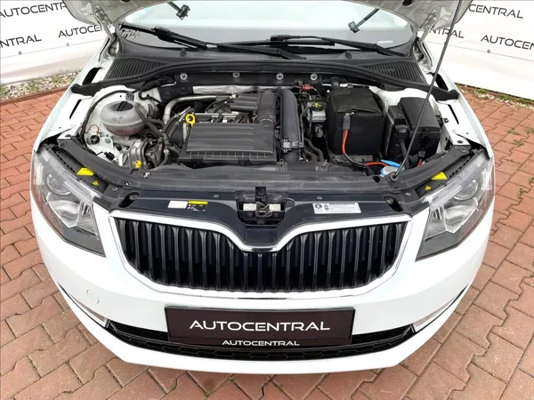Škoda Octavia 1,2 TSI Edition 81kw 113t.km s - foto 8