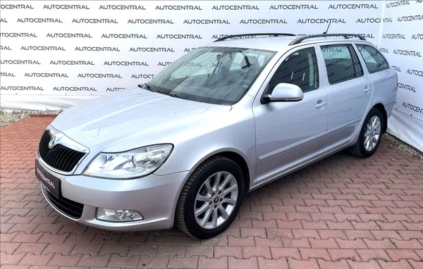 Škoda Octavia 1,4 Tsi Family 90kw , Navi , s - foto 3