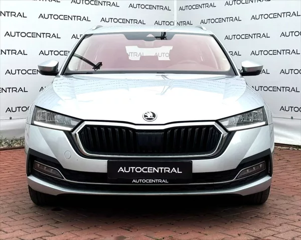 Škoda Octavia 1,5 Tsi G-Tec,STYLE - foto 2