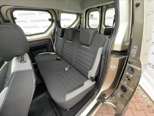 Dacia Dokker 1,6 i,75kW,serv.kn.,1.maj.,ČR - foto 22