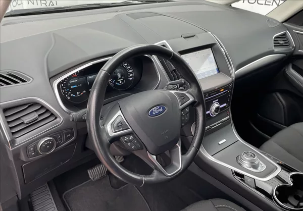 Ford S-MAX 2,0 EcoBlue,140kW,AWD,TITANIUM - foto 12