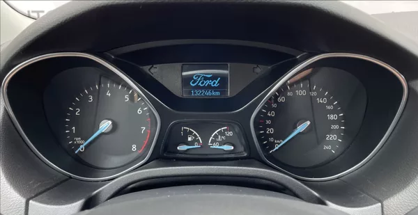 Ford Focus 1,0 i,92kW,ČR,DPH - foto 14