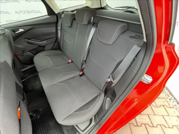 Ford Focus 1,0 i,92kW,ČR,DPH - foto 22