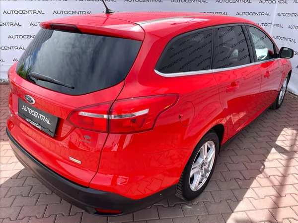 Ford Focus 1,0 i,92kW,ČR,DPH - foto 9