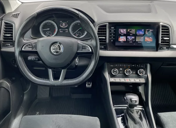 Škoda Karoq 2,0 TDi,110kW,STYLE.,4x4,DSG - foto 14