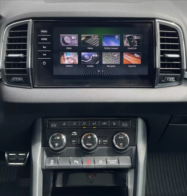 Škoda Karoq 2,0 TDi,110kW,STYLE.,4x4,DSG - foto 16