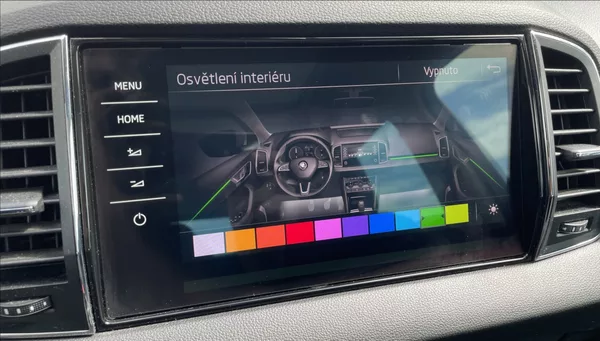 Škoda Karoq 2,0 TDi,110kW,STYLE.,4x4,DSG - foto 18