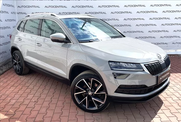 Škoda Karoq 2,0 TDi,110kW,STYLE.,4x4,DSG - foto 2