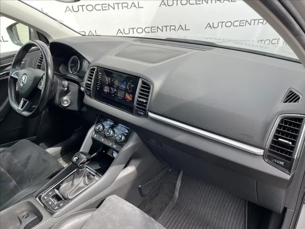 Škoda Karoq 2,0 TDi,110kW,STYLE.,4x4,DSG - foto 25