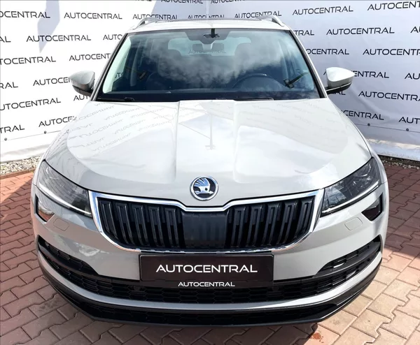 Škoda Karoq 2,0 TDi,110kW,STYLE.,4x4,DSG - foto 3
