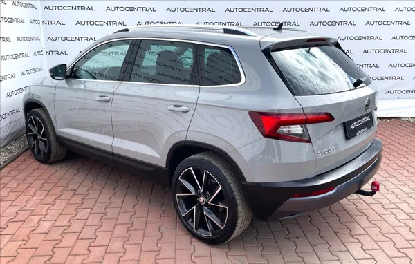 Škoda Karoq 2,0 TDi,110kW,STYLE.,4x4,DSG - foto 7