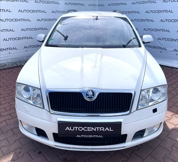 Škoda Octavia 1,8 TSi,118kW,RS paket - foto 2
