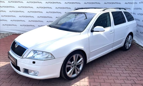Škoda Octavia 1,8 TSi,118kW,RS paket - foto 3