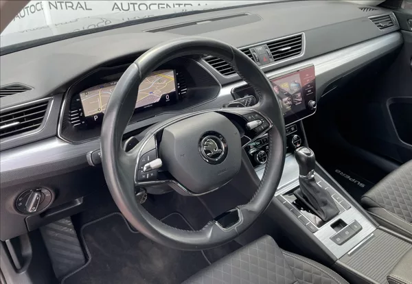 Škoda Superb 2,0 TDI DSG 110kw zachovalé,se - foto 12