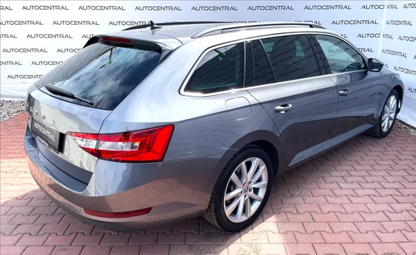 Škoda Superb 2,0 TDI DSG 110kw zachovalé,se - foto 4