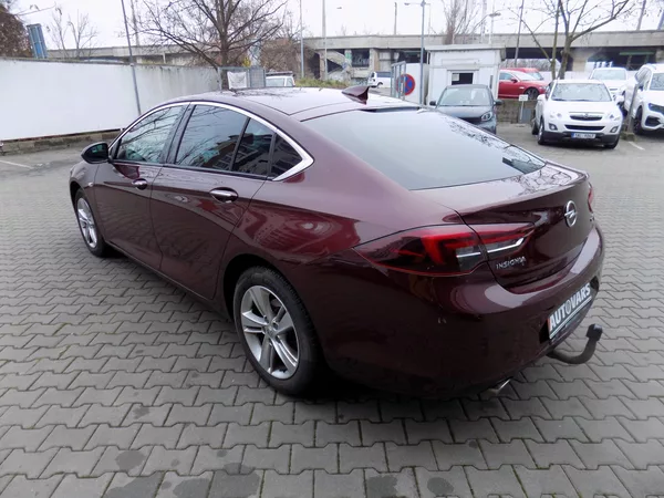 Opel Insignia 2.0 CDTI AUTOMAT - foto 5